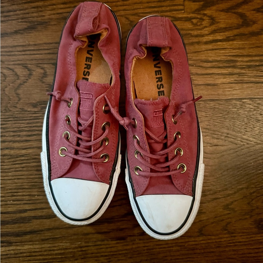 Converse Burgundy Low-Top Shoes
